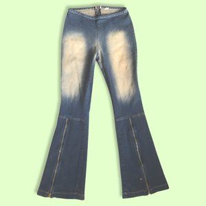 Y2K Low-Rise Flares with Zipper Details